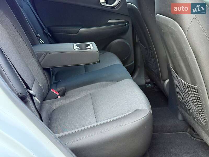 Внедорожник / Кроссовер Hyundai Kona 2021 в Самборе фото 25 Внедорожник / Кроссовер Hyundai Kona 2021 в Самборе