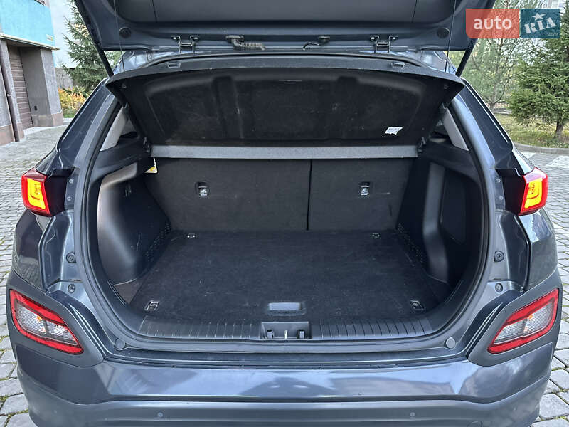 Позашляховик / Кросовер Hyundai Kona 2020 в Івано-Франківську