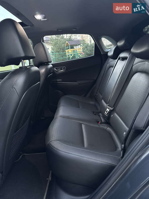 Позашляховик / Кросовер Hyundai Kona 2020 в Івано-Франківську