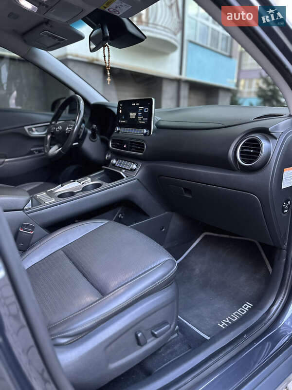 Позашляховик / Кросовер Hyundai Kona 2020 в Івано-Франківську