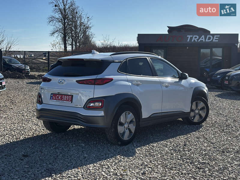 Внедорожник / Кроссовер Hyundai Kona 2021 в Львове