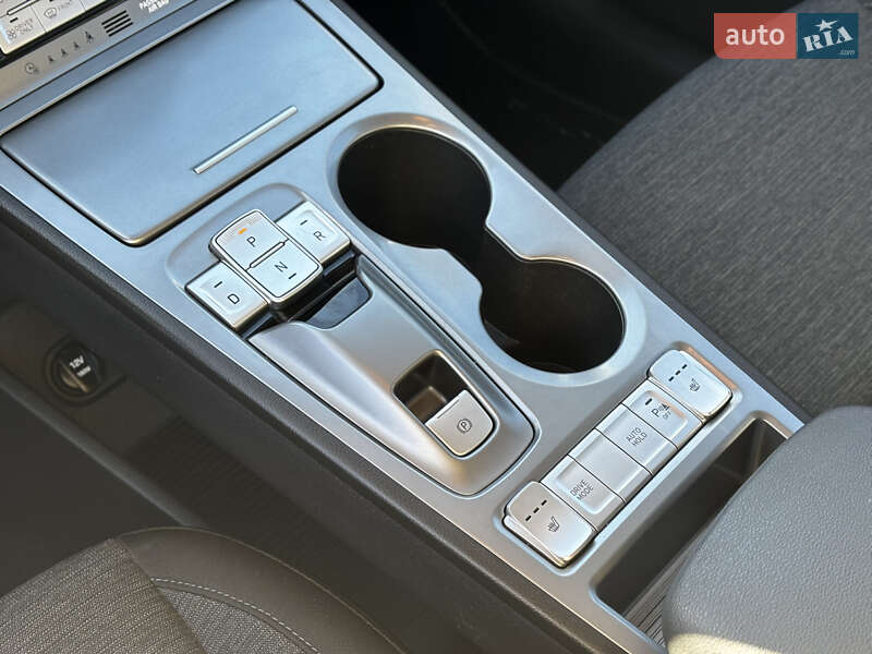 Внедорожник / Кроссовер Hyundai Kona 2021 в Львове