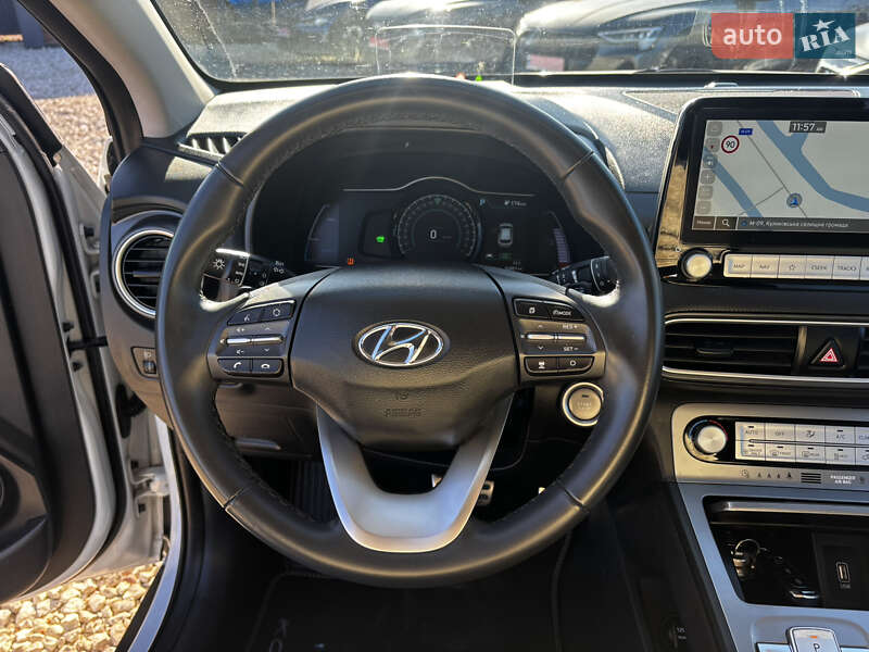 Внедорожник / Кроссовер Hyundai Kona 2021 в Львове