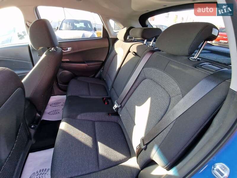 Внедорожник / Кроссовер Hyundai Kona 2021 в Виннице