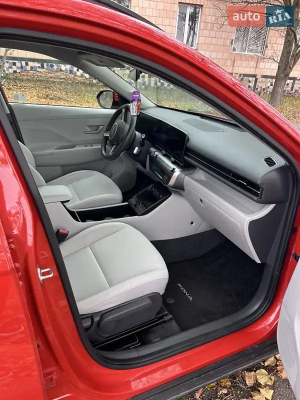 Hyundai Kona 2023 VIN KM8HCCAB7RU090146 фото оголошення 10 з 45