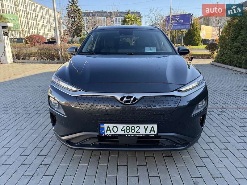 Позашляховик / Кросовер Hyundai Kona 2020 в Ужгороді