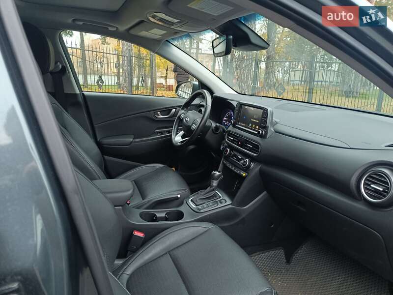 Внедорожник / Кроссовер Hyundai Kona 2020 в Киеве