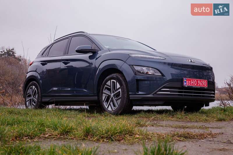 Внедорожник / Кроссовер Hyundai Kona 2023 в Бердичеве