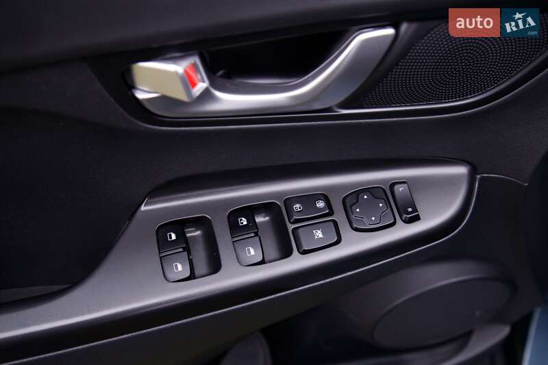 Внедорожник / Кроссовер Hyundai Kona 2023 в Бердичеве