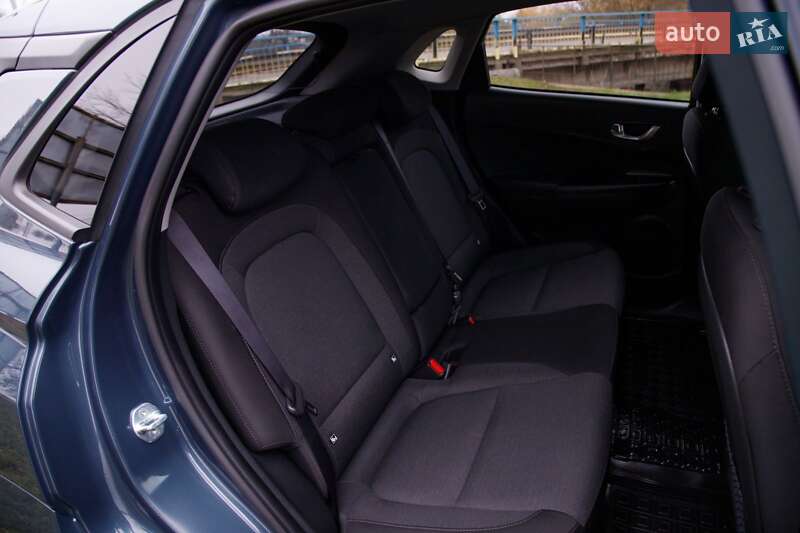 Внедорожник / Кроссовер Hyundai Kona 2023 в Бердичеве