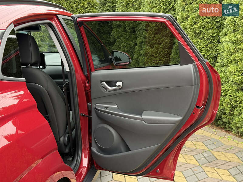 Внедорожник / Кроссовер Hyundai Kona 2021 в Самборе