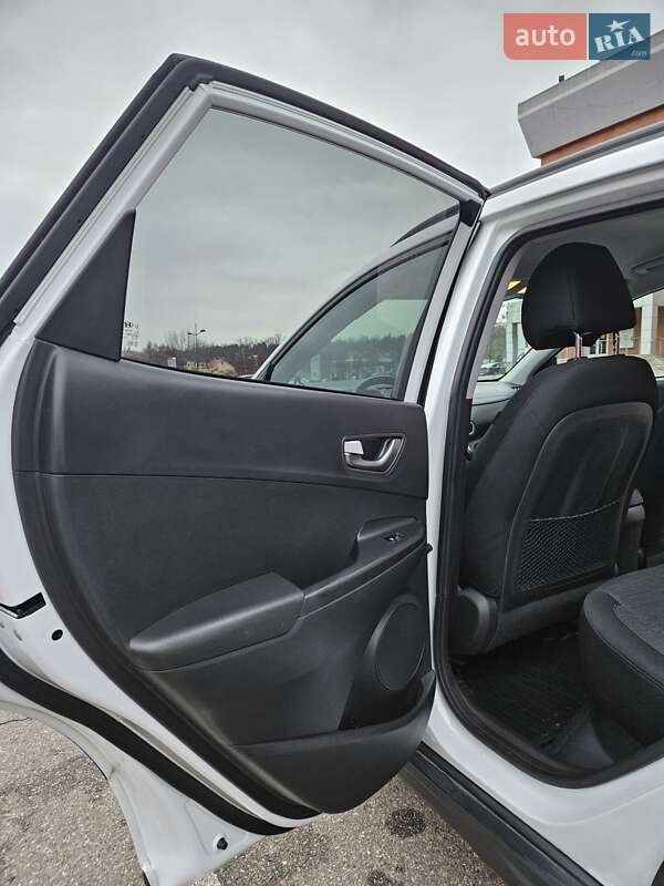 Внедорожник / Кроссовер Hyundai Kona 2018 в Броварах