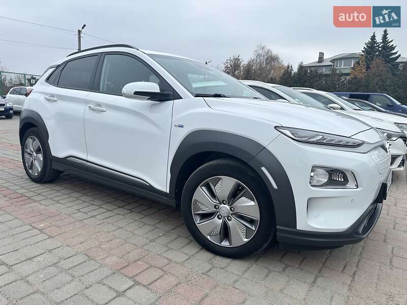 Позашляховик / Кросовер Hyundai Kona 2020 в Луцьку