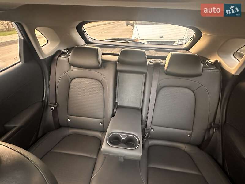 Позашляховик / Кросовер Hyundai Kona 2020 в Луцьку