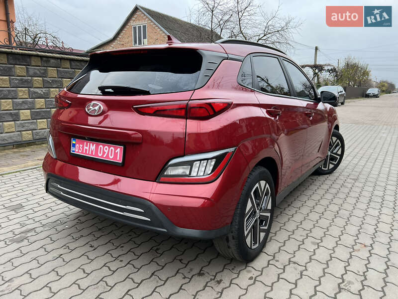 Внедорожник / Кроссовер Hyundai Kona 2021 в Луцке