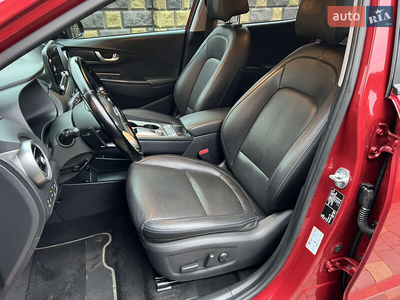 Внедорожник / Кроссовер Hyundai Kona 2021 в Луцке