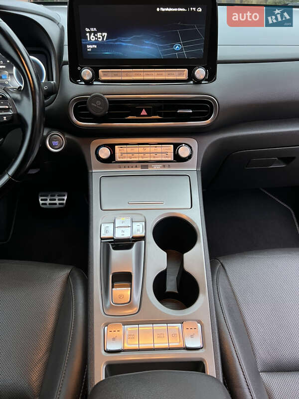 Внедорожник / Кроссовер Hyundai Kona 2021 в Луцке