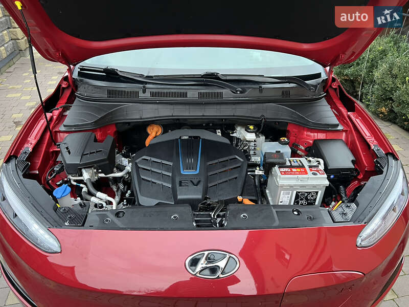 Внедорожник / Кроссовер Hyundai Kona 2021 в Луцке