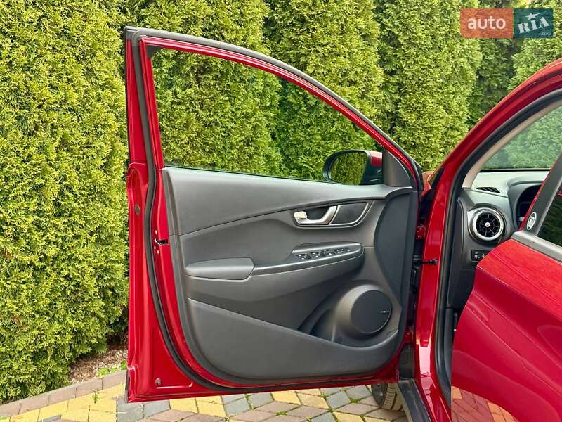 Позашляховик / Кросовер Hyundai Kona 2021 в Самборі