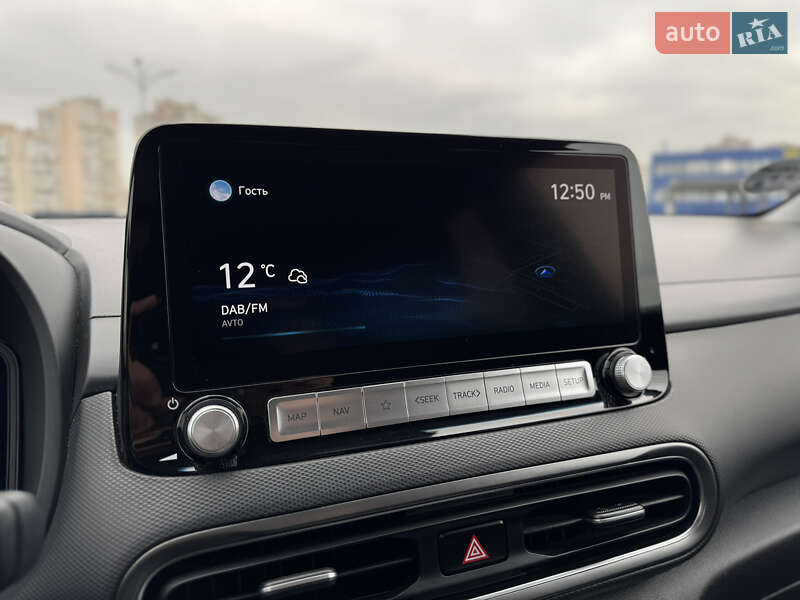 Внедорожник / Кроссовер Hyundai Kona 2022 в Киеве