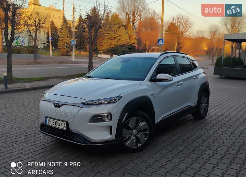 Внедорожник / Кроссовер Hyundai Kona 2019 в Каменском