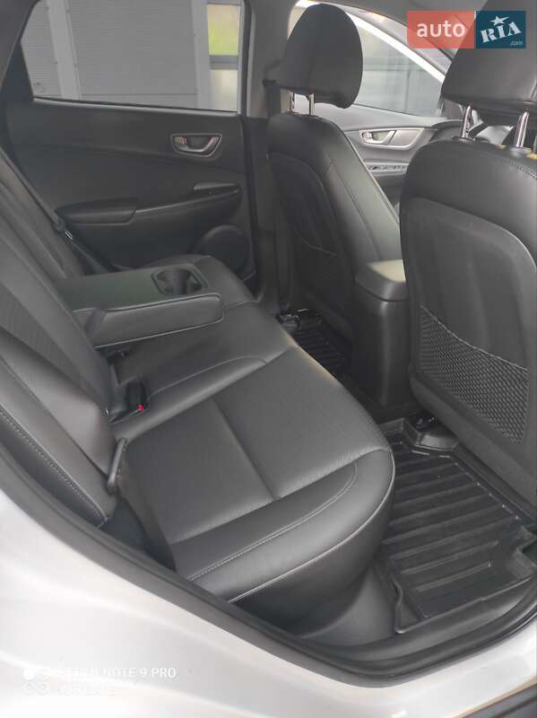 Внедорожник / Кроссовер Hyundai Kona 2019 в Каменском