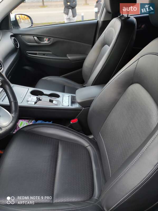 Внедорожник / Кроссовер Hyundai Kona 2019 в Каменском