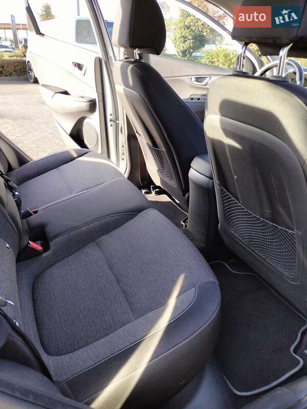 Внедорожник / Кроссовер Hyundai Kona 2020 в Львове фото 15 Внедорожник / Кроссовер Hyundai Kona 2020 в Львове