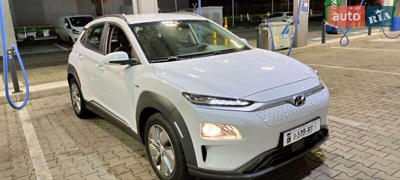 Внедорожник / Кроссовер Hyundai Kona 2020 в Львове фото 37 Внедорожник / Кроссовер Hyundai Kona 2020 в Львове