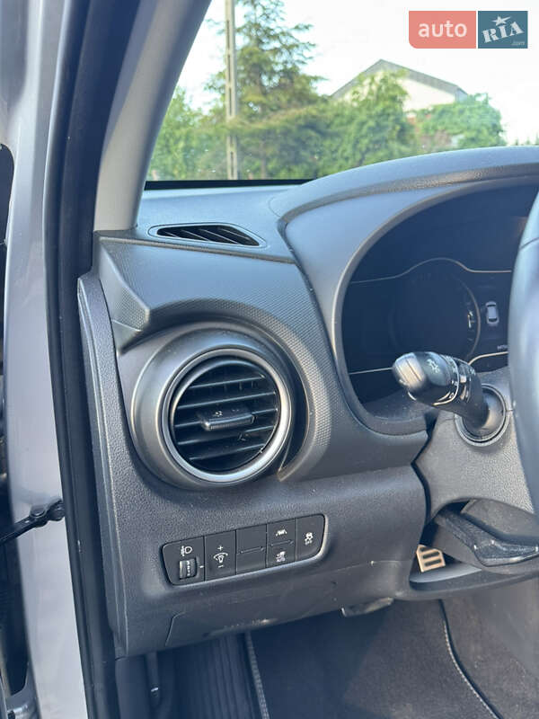 Внедорожник / Кроссовер Hyundai Kona 2020 в Самборе