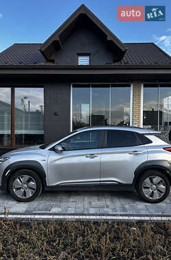 Позашляховик / Кросовер Hyundai Kona 2020 в Луцьку