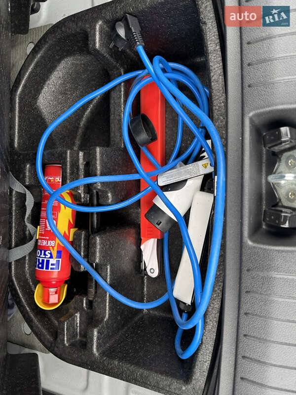 Внедорожник / Кроссовер Hyundai Kona 2018 в Тернополе