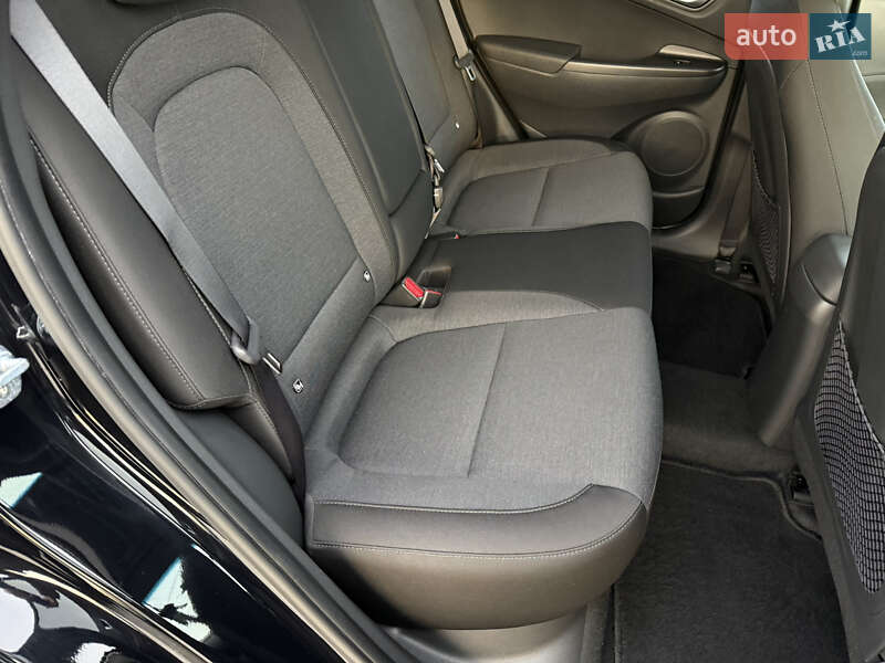 Внедорожник / Кроссовер Hyundai Kona 2022 в Виннице