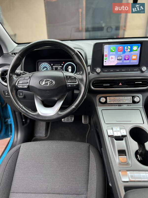 Внедорожник / Кроссовер Hyundai Kona 2022 в Хмельницком