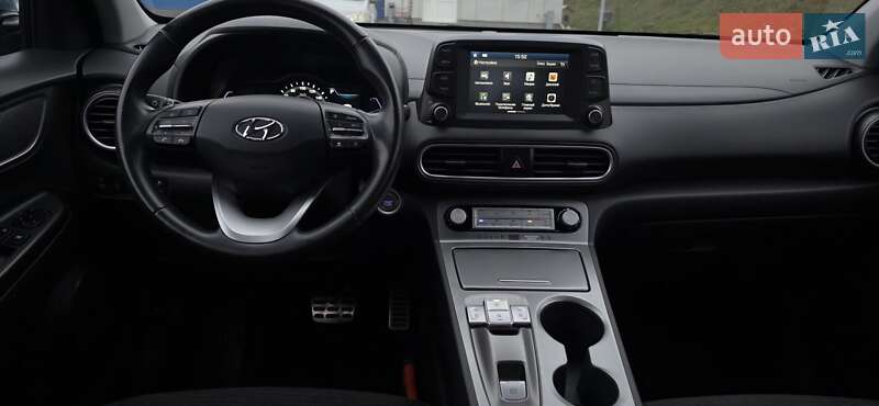 Внедорожник / Кроссовер Hyundai Kona 2020 в Тернополе