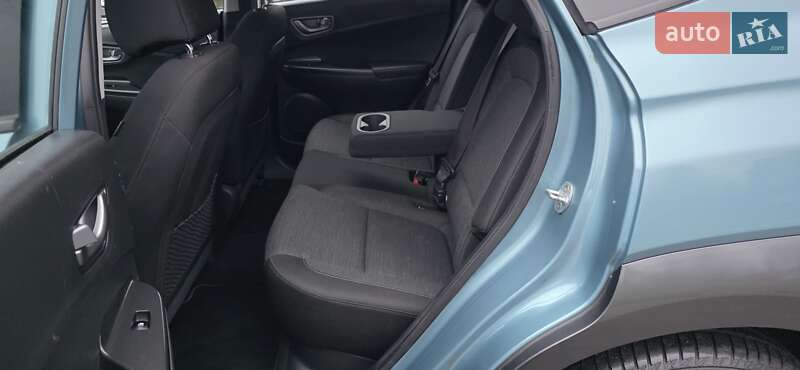 Внедорожник / Кроссовер Hyundai Kona 2020 в Тернополе