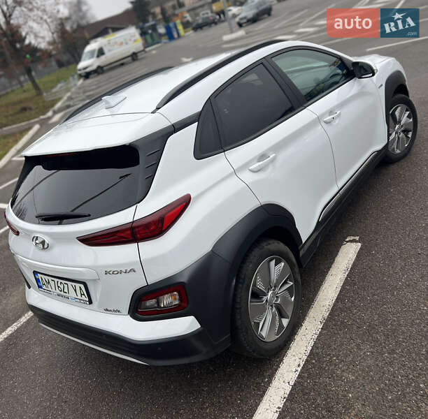 Внедорожник / Кроссовер Hyundai Kona 2020 в Житомире