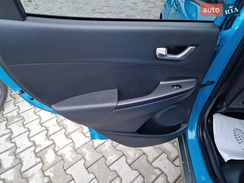 Внедорожник / Кроссовер Hyundai Kona 2021 в Виннице