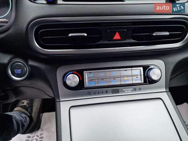 Внедорожник / Кроссовер Hyundai Kona 2021 в Виннице