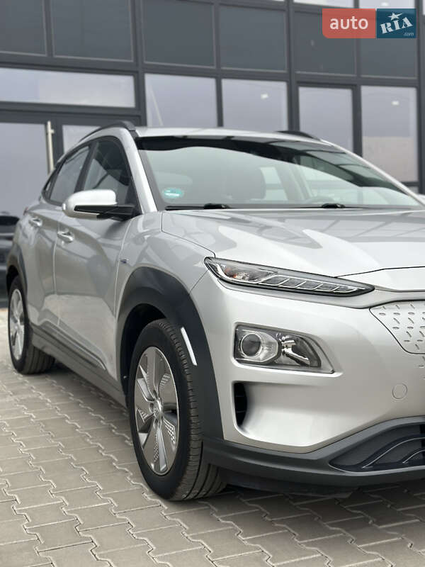 Позашляховик / Кросовер Hyundai Kona 2020 в Тернополі