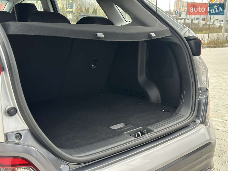 Позашляховик / Кросовер Hyundai Kona 2020 в Тернополі