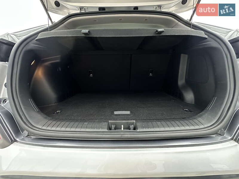 Позашляховик / Кросовер Hyundai Kona 2020 в Тернополі