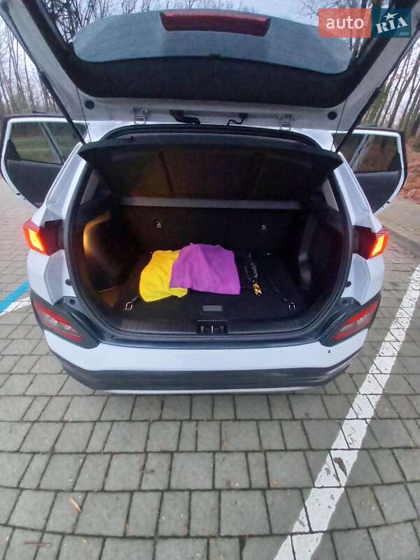 Внедорожник / Кроссовер Hyundai Kona 2020 в Львове фото 30 Внедорожник / Кроссовер Hyundai Kona 2020 в Львове