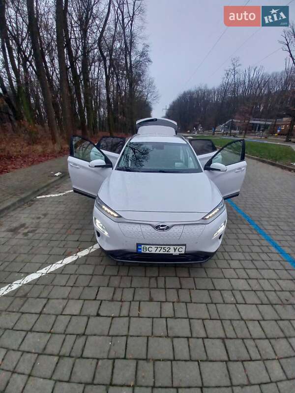 Внедорожник / Кроссовер Hyundai Kona 2020 в Львове фото 36 Внедорожник / Кроссовер Hyundai Kona 2020 в Львове