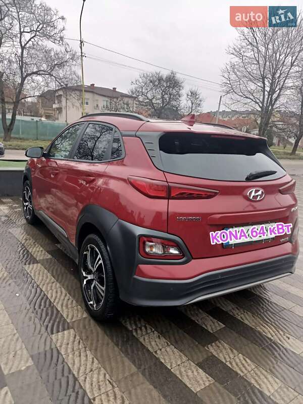Внедорожник / Кроссовер Hyundai Kona 2019 в Ужгороде
