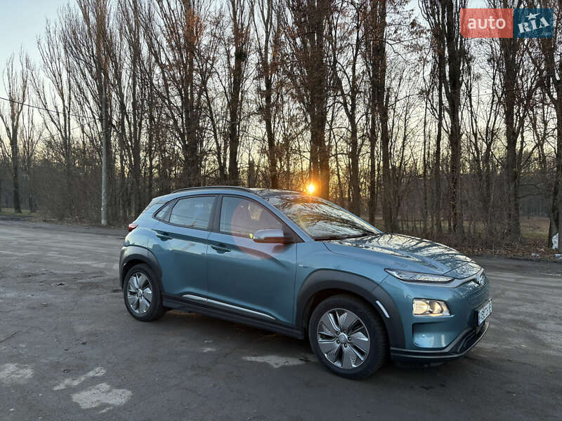 Внедорожник / Кроссовер Hyundai Kona 2020 в Виннице
