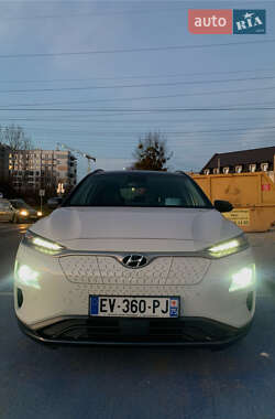 Позашляховик / Кросовер Hyundai Kona 2020 в Львові