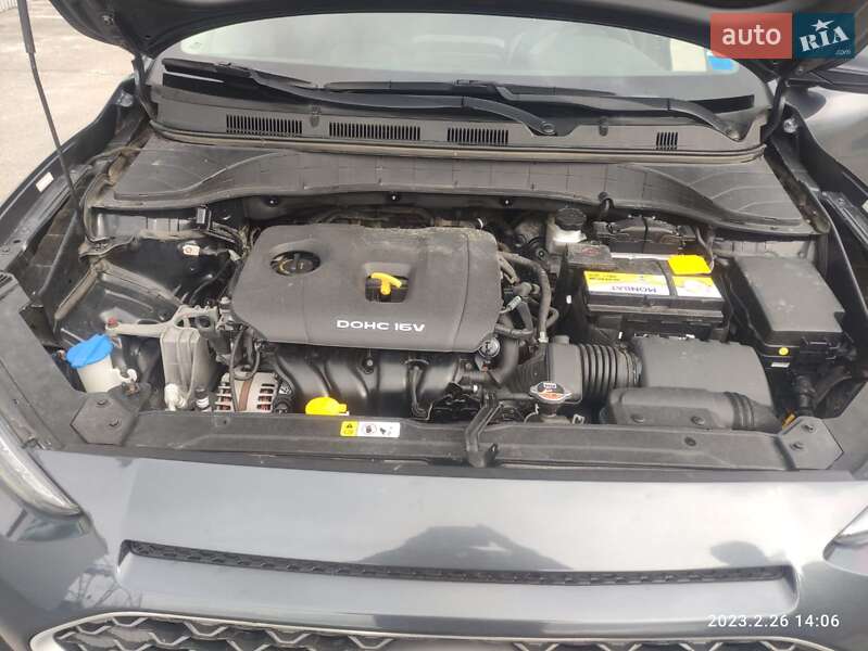 Позашляховик / Кросовер Hyundai Kona 2018 в Тернополі