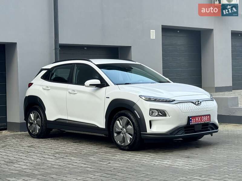 Внедорожник / Кроссовер Hyundai Kona 2020 в Тернополе