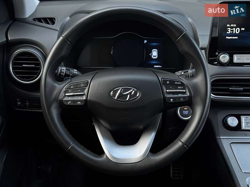 Внедорожник / Кроссовер Hyundai Kona 2020 в Тернополе